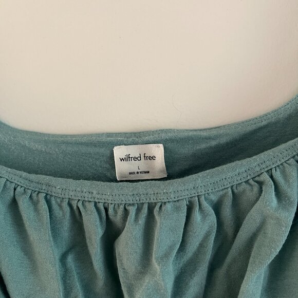 Aritzia Wilfred Orbit Tank in Yucca Green - Picture 3 of 4